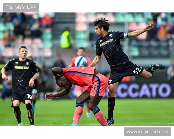 罗马联赛排名压力骤增，球队冲刺欧战席位紧迫