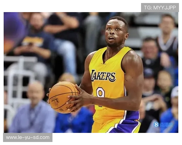 法国传奇球星亨利再掀热议